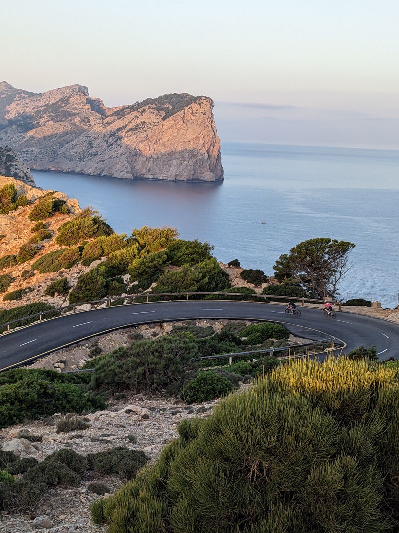 Kustweg op Mallorca · sfeerbeeld